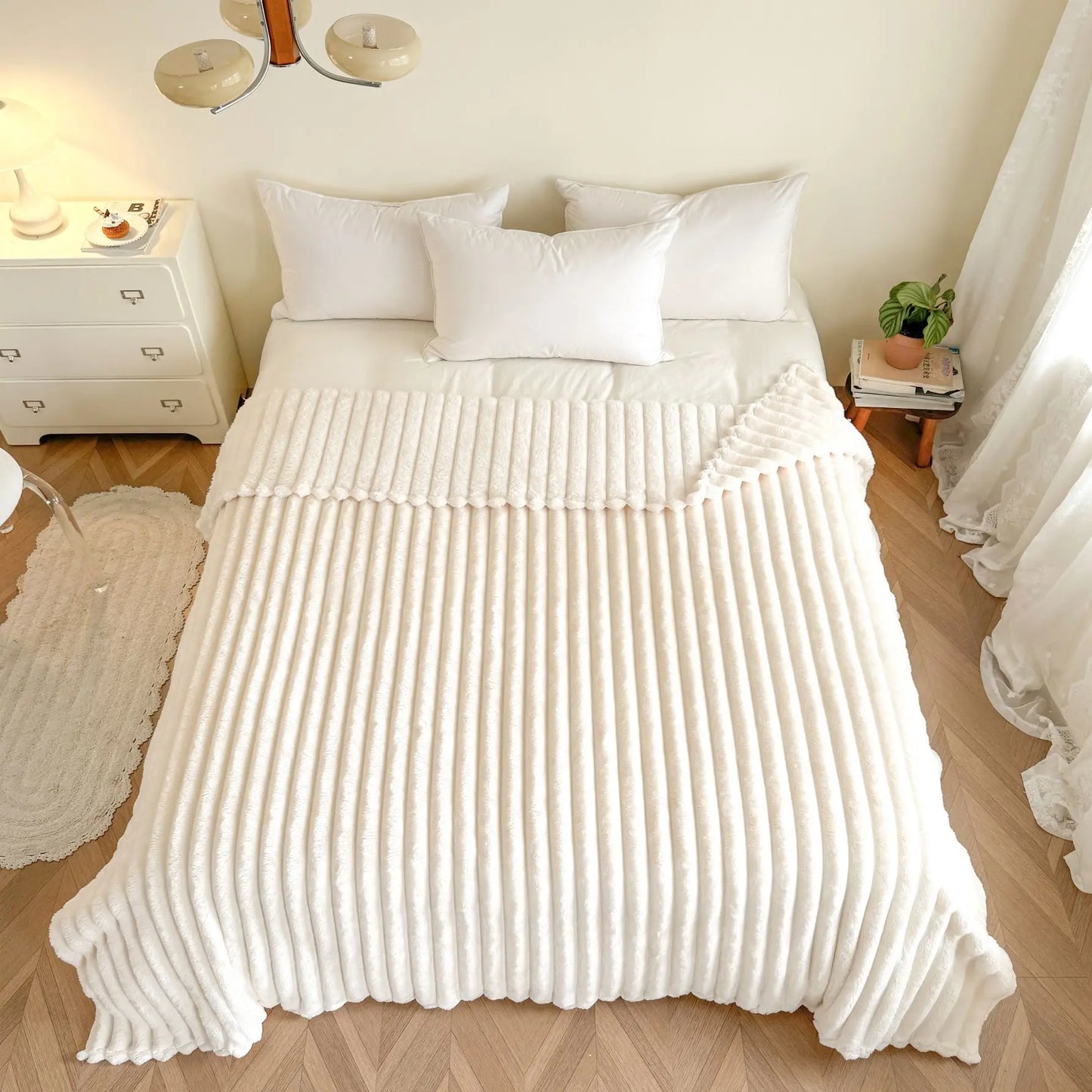 CloudSoft Super Soft Thick-Striped Blanket